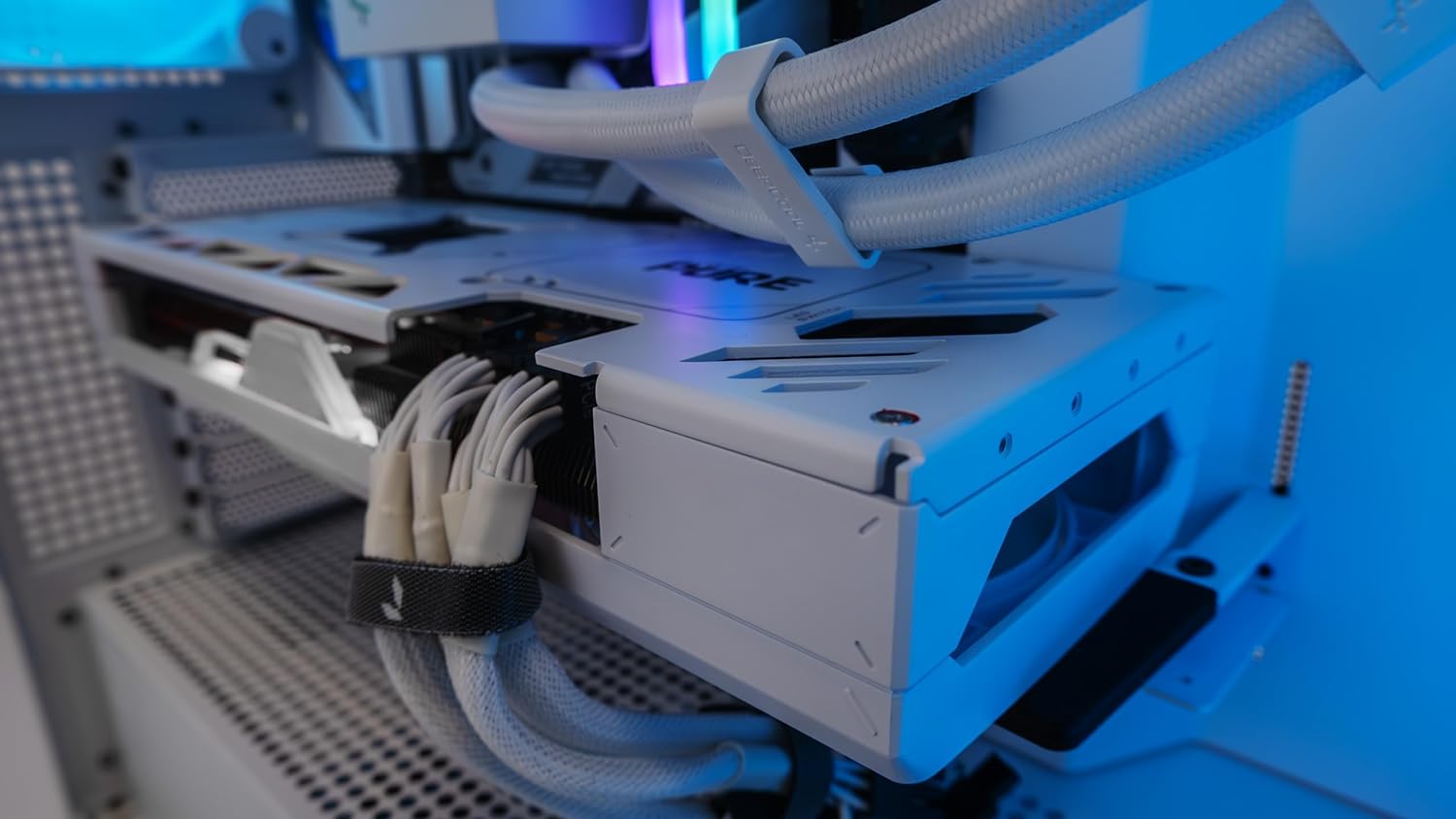 ADMI Gaming PC: Intel i5 14600KF CPU | NVIDIA GeForce RTX 4070 Ti SUPER | 32GB 5600MHz DDR5 | ASUS Z790-P Wifi | 1TB NVME | APNX White Case | Windows 11 image 4